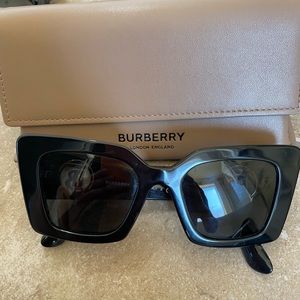 Burberry sunglasses